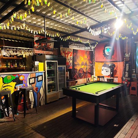 Showbiz Hostel 양수오 외부 사진