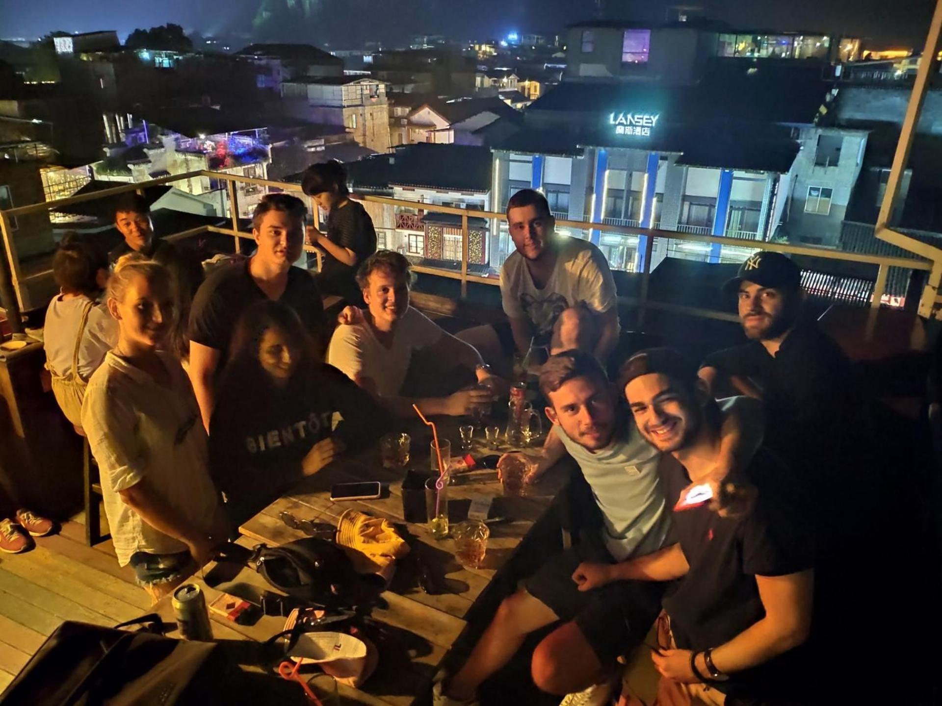 Showbiz Hostel 양수오 외부 사진